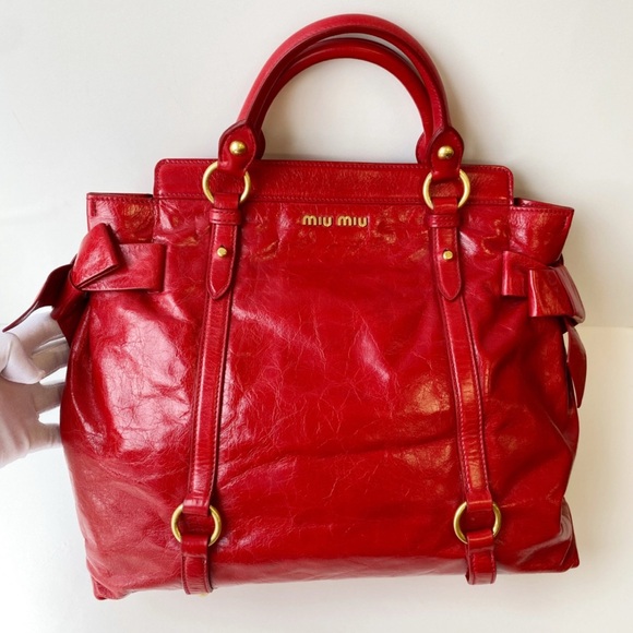 Miu Miu Bow Bag Red Patent Leather Gold Accents X-Body Strap Large Shoulder Bag - Picture 3 of 10